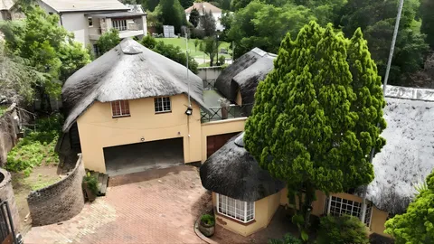 6 Bedroom Residential Property on 3,973 m² Stand On Auction: 6 Craigton Place, Edenburg, Rivonia